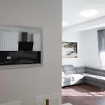 Ivano & Leo - Private Parking Apartment *