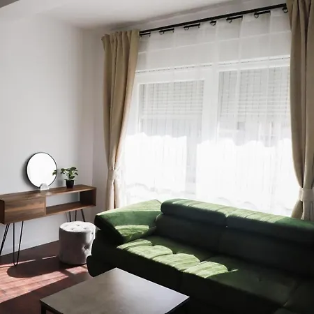 Ivano & Leo - Private Parking