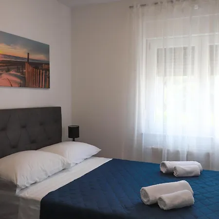 Ivano & Leo - Private Parking Appartement *