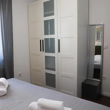 Ivano & Leo - Private Parking * Zadar