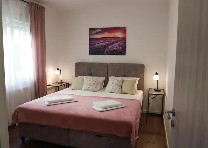 Ivano & Leo - Private Parking Zadar