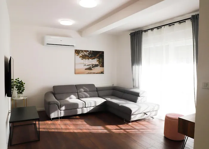 Lejlighed Ivano & Leo - Private Parking *