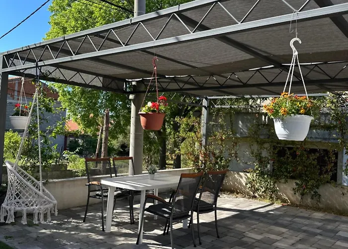 Ivano & Leo - Private Parking Lejlighed *